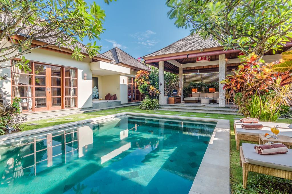 Essence Seminyak